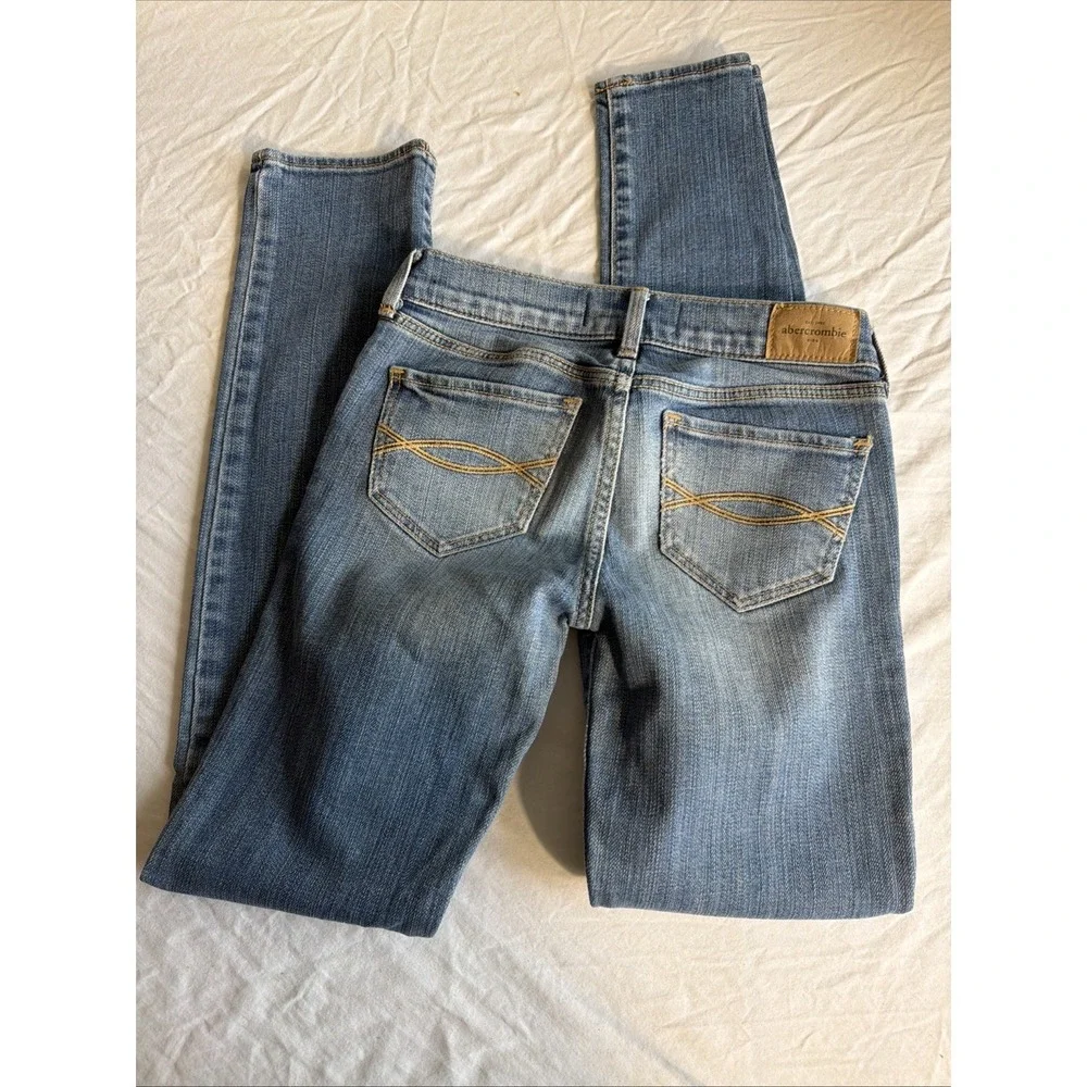 Abercrombie Kids Girls‎ Size 12 Skinny Jeans Light Blue Wash Minimalist